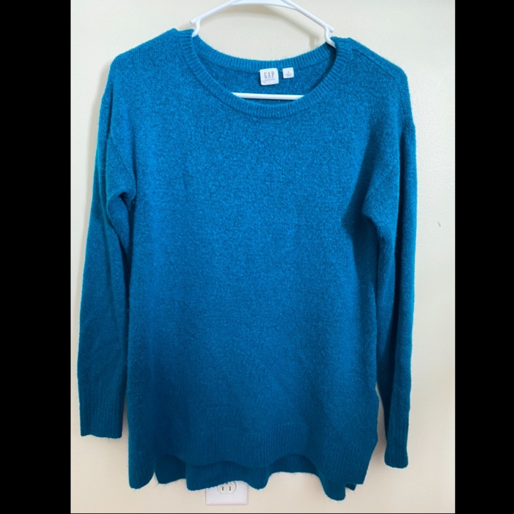 GAP Maternity sweater